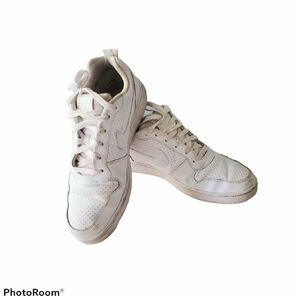 Nike Women's Nike Court Borough Low Top Sneakers